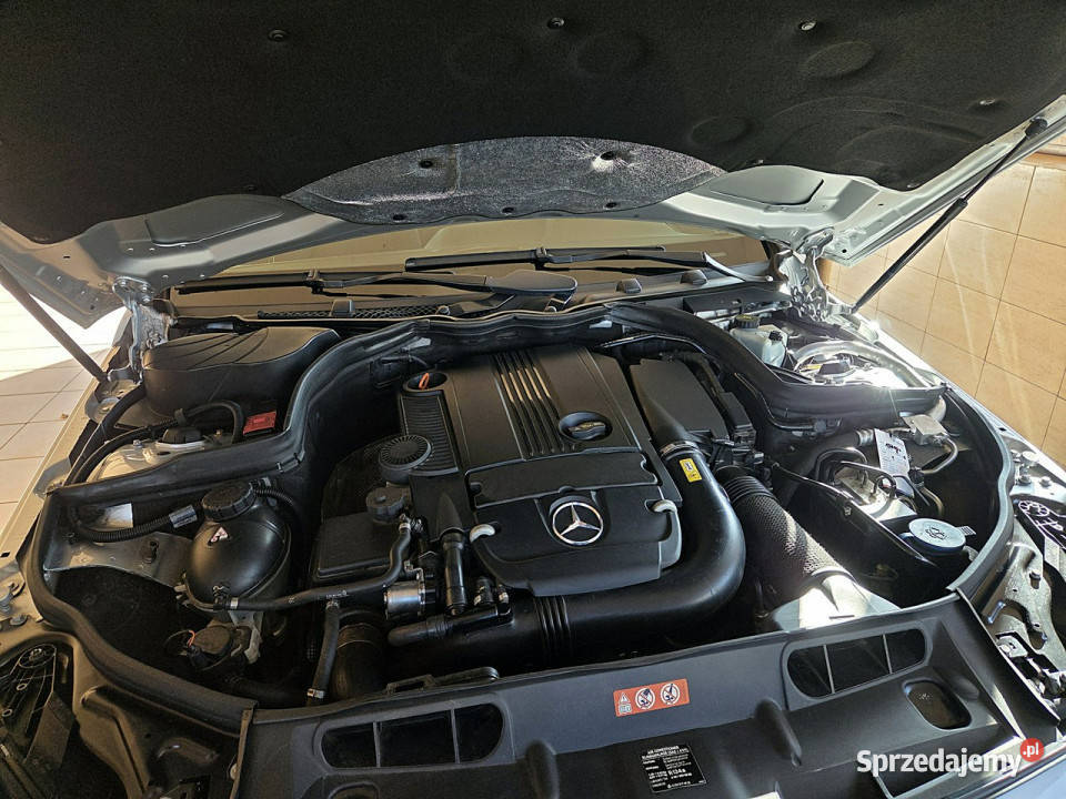 Mercedes C 180 bezwypadkowy W204 20072014 śląskie