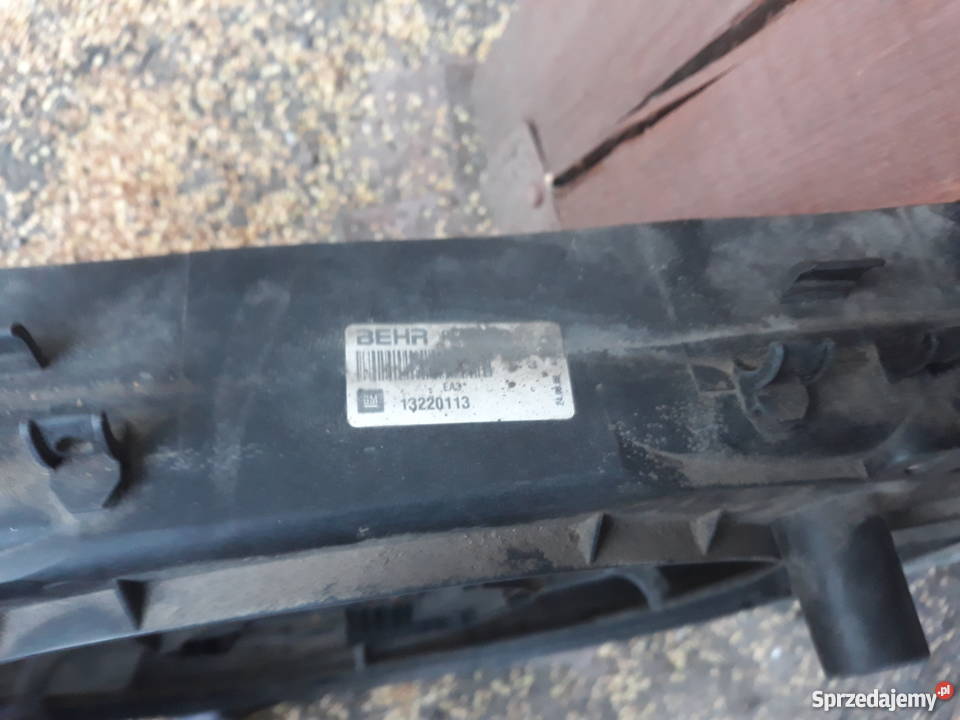 obudowa wentylatora insignia 18 XER 13220113 osobowe Bydgoszcz