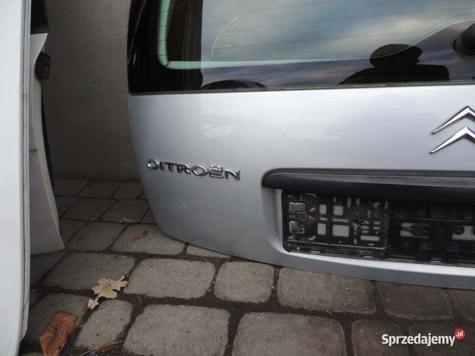 KLAPA TYŁ BAGAŻNIKA SZYBA CITROEN C3 I EZRC Rok produkcji 2003 Nowy Sącz