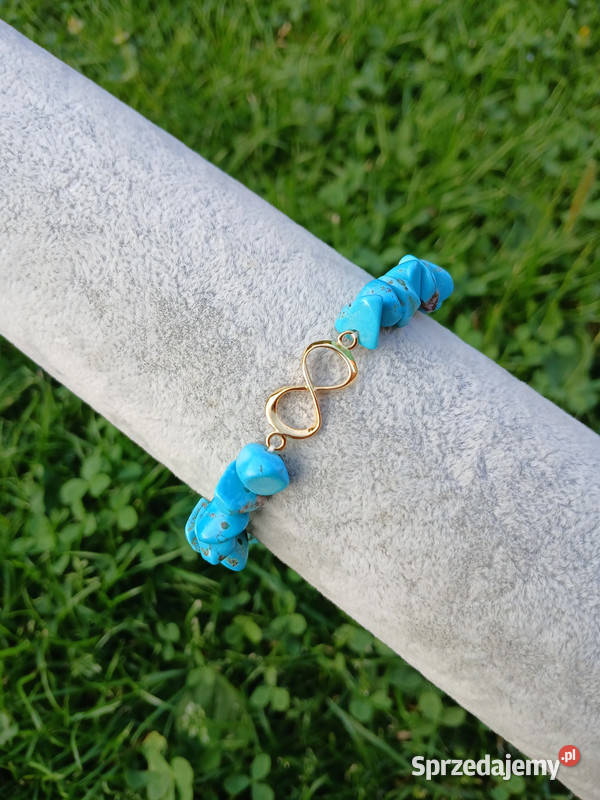 Bransoletka damska z Howlitu bruzdy z symbolem Kielce