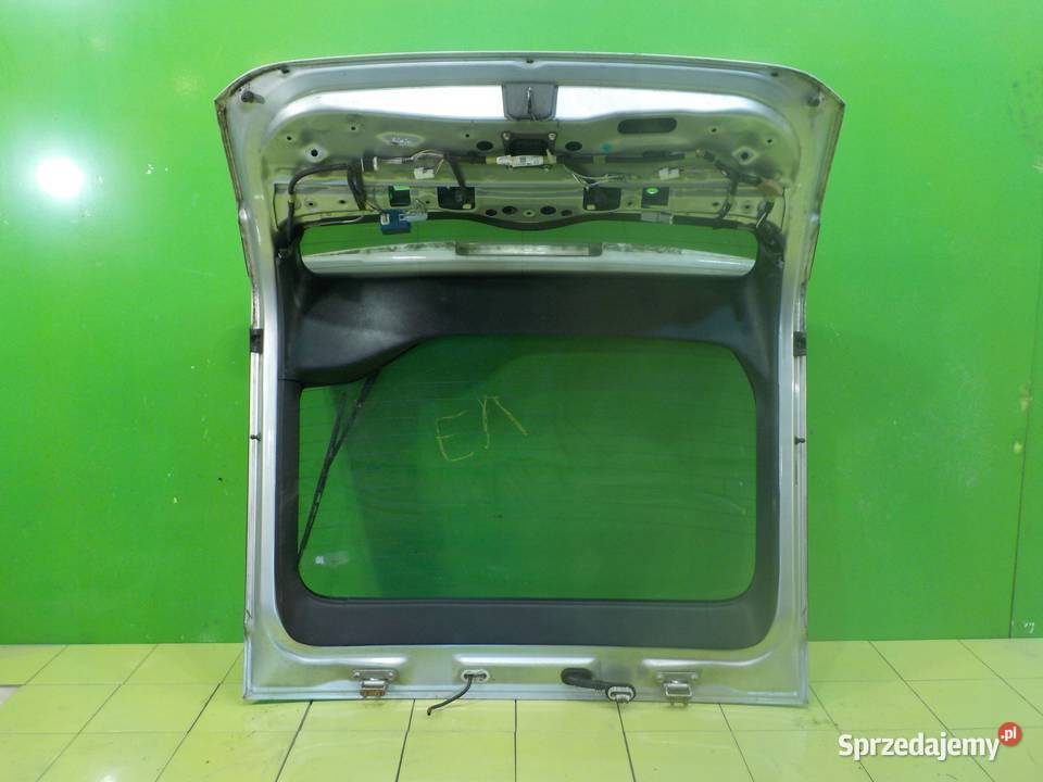 TOYOTA PRIUS II 0309 HB 5D klapa tyl mazowieckie Suków sprzedam