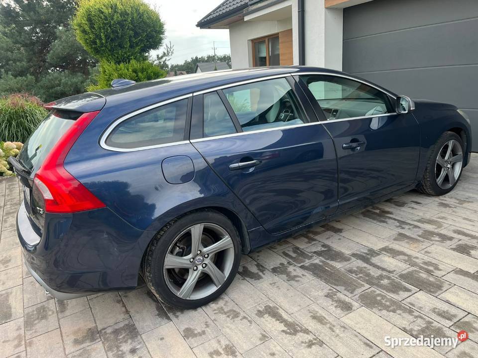 Volvo V60 RDesign Bogate wyposażenie 16 150 łódzkie Łódź