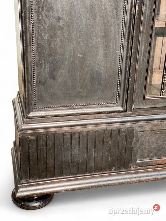 Duża rzeźbiona biblioteczka z witryną czerń Gryfice