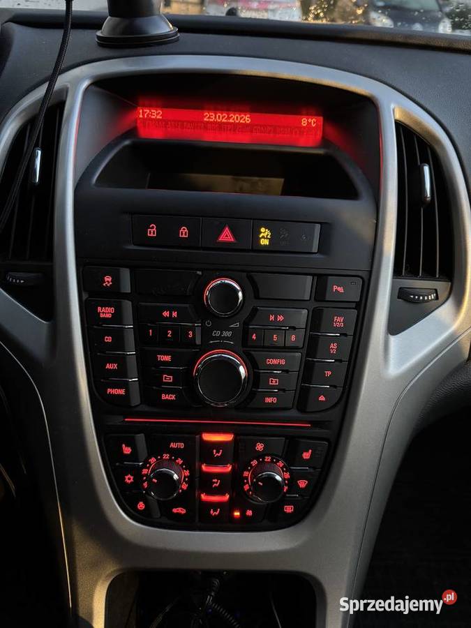 Opel Astra Active 14T benzynagaz 140 2013 A14NET 140KM Wrocław