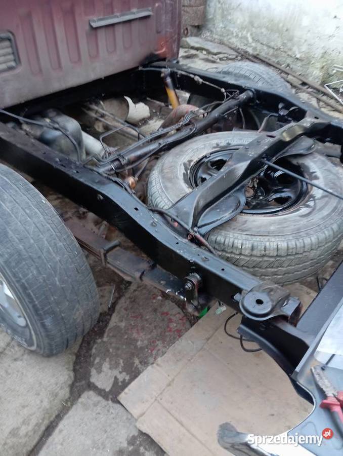 Nissan navara Nowa Rama Wirki