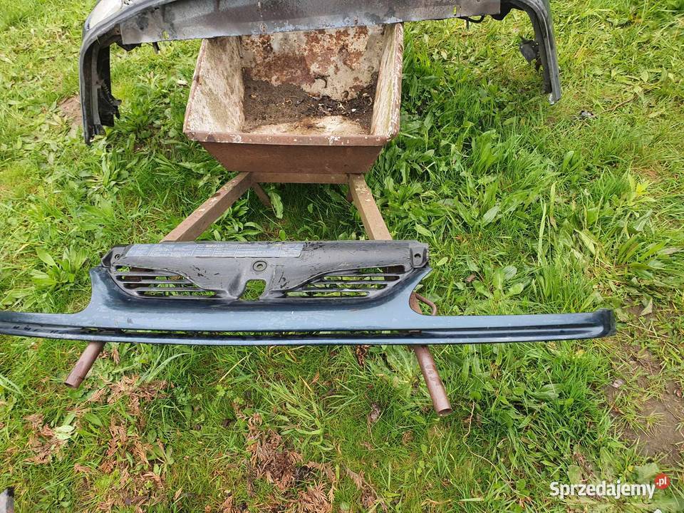 Grill atrapa chłodnicy wlot powietrza Renault osobowe Kraków