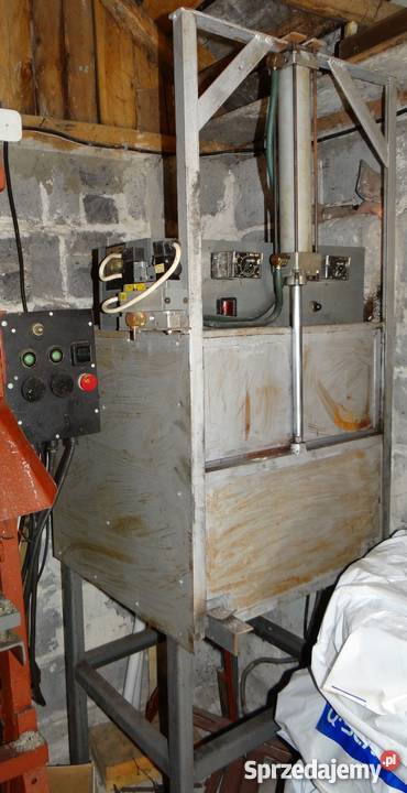 Prasa maszyna do produkcji zniczy piec Rzeszów sprzedam