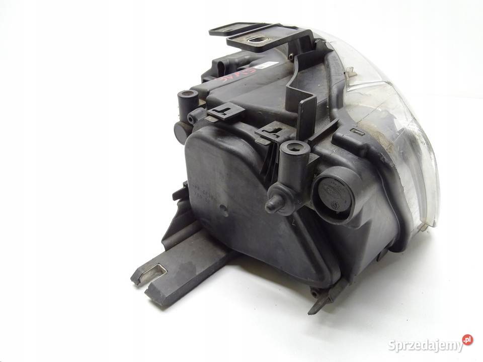 LAMPA PRAWY PRZÓD PRAWA PRZEDNIA 8U0941004G AUDI