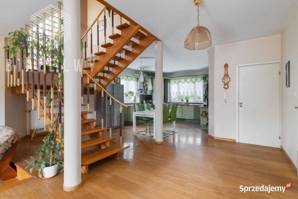 Dom wolnostojący Sulejówek 26067m2 2 piętra