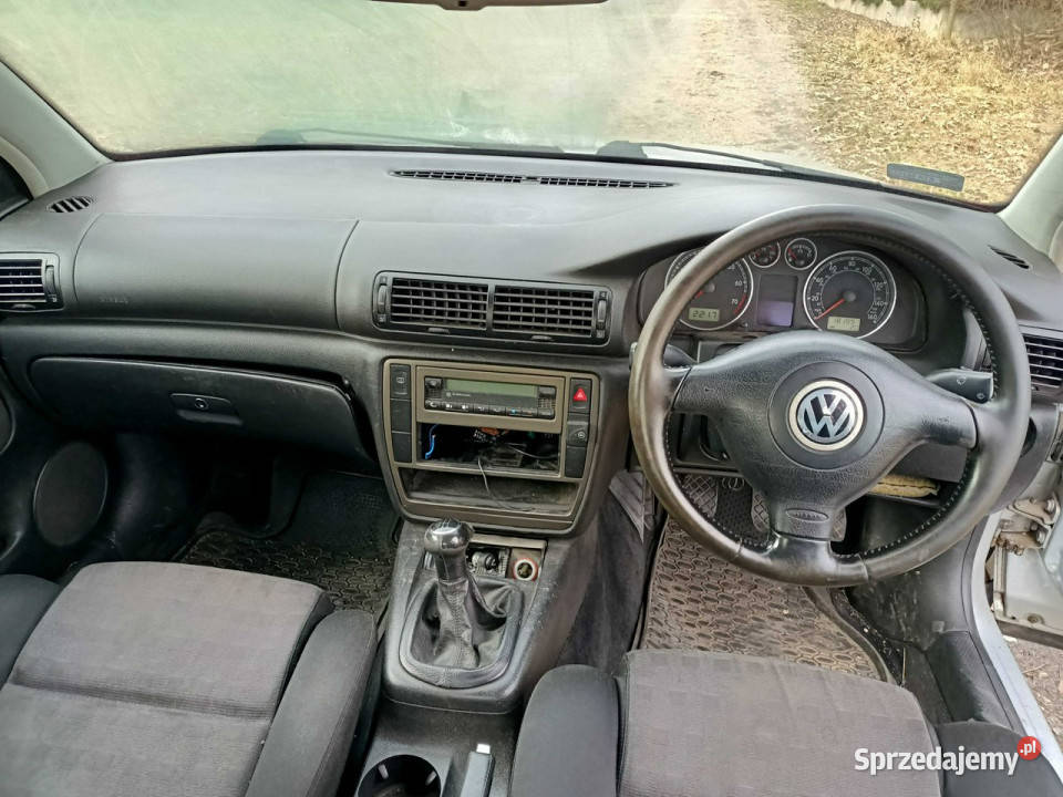 Volkswagen Passat Volkswagen Passat 20 bg 01r B5 4/5 małopolskie Tarnów