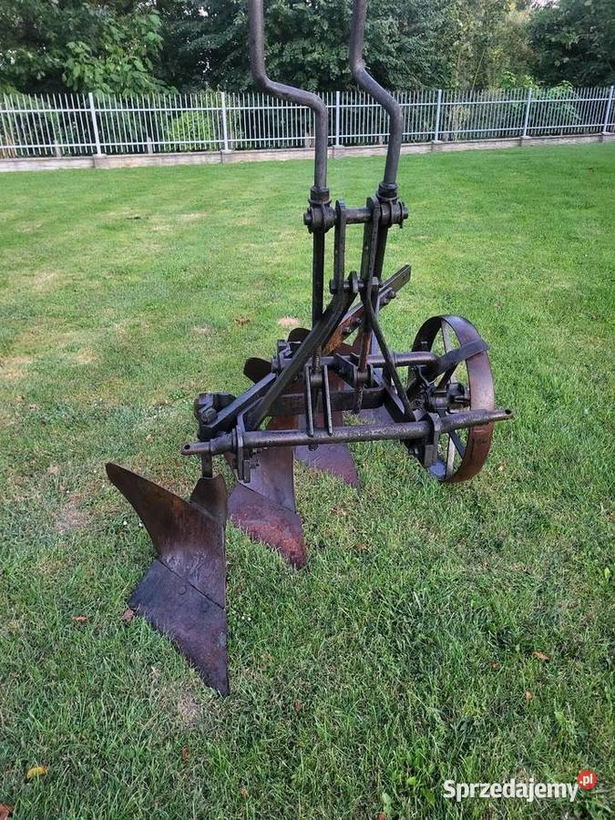 Pługi Unia Grudziądz PZ5A nieuszkodzony Kozodrza