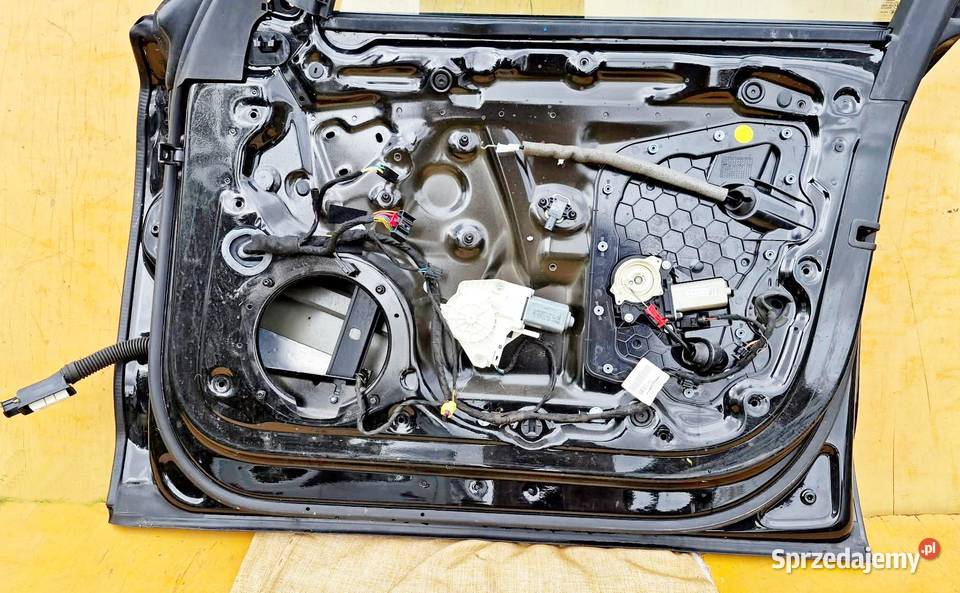 AUDI A8D4 DRZWI PRAWY PRZÓD ALUMINIOWE LAKIER
