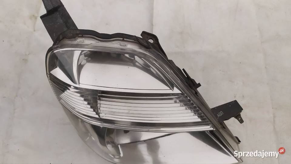 HONDA stream 2000 2001 2004 lampa prawa Byków sprzedam
