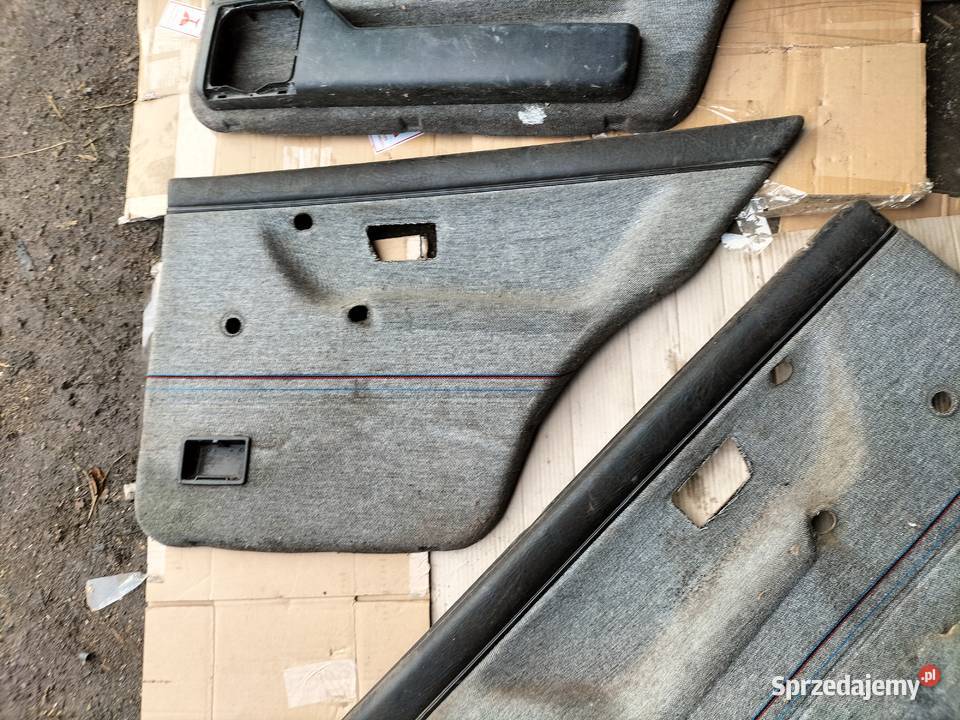 BOCZKI DRZWI GOLF 2 JETTA 2 Wyposażenie wnętrza Kamień-Kolonia sprzedam