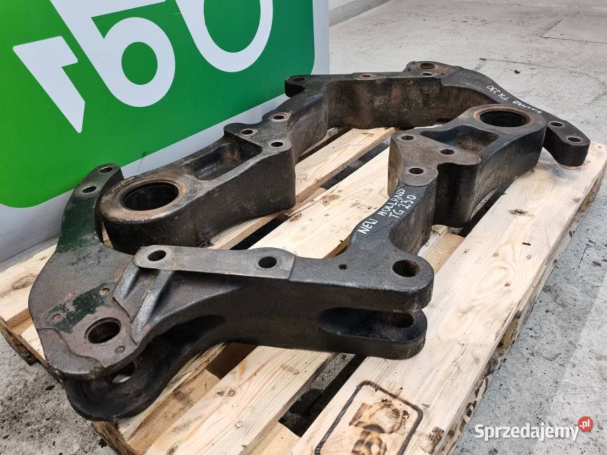 Holland T8 Uszy ramion podnośnika Wilkowo