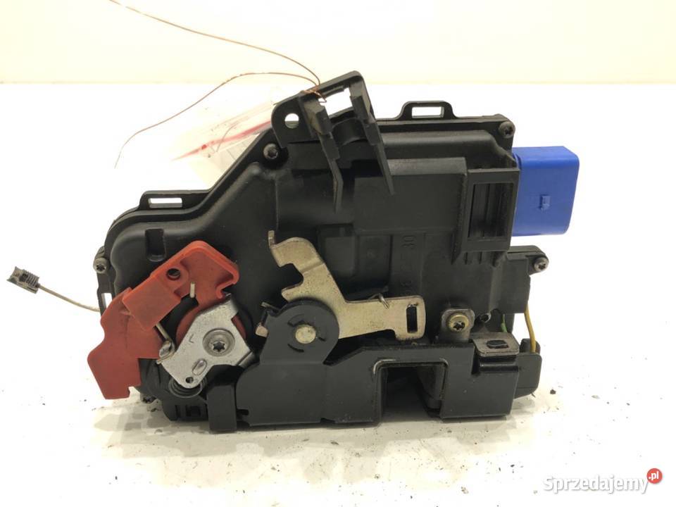 ZAMEK DRZWI LEWY PRZÓD VW TOURAN Minivan