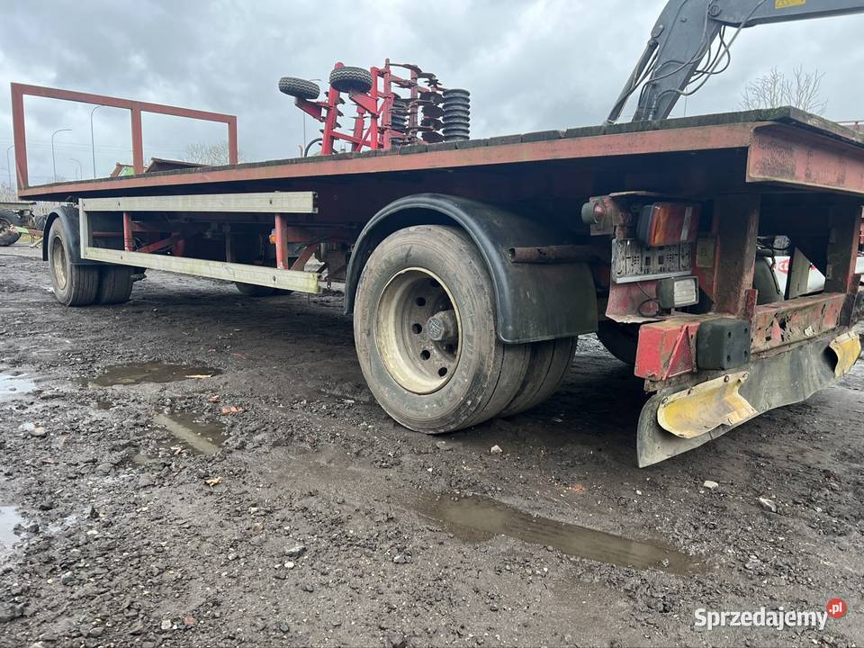 Przyczepa 18 ton platforma do siana slomy