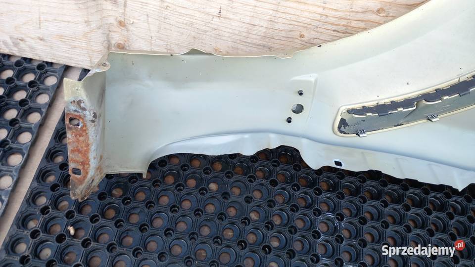 FORD S MK1 BŁOTNIK PRZÓD PRAWY Y6 osobowe Zbierkowo sprzedam