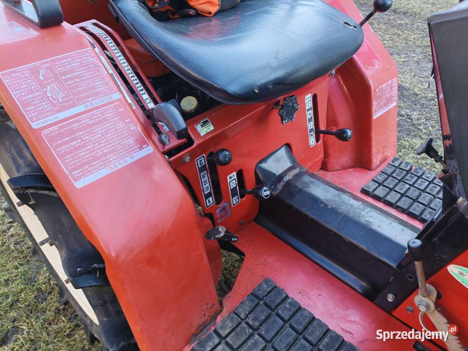 Yanmar F145 iseki kubota traktorek 4x4 Kowal