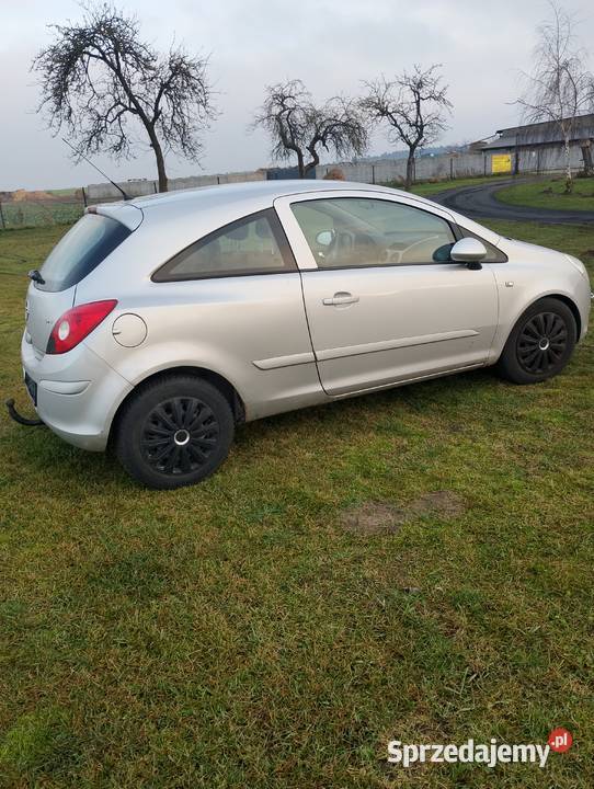 Opel Corsa D 2006r manualna Janowiec Wielkopolski