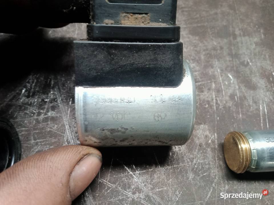 Elektrozawór hydrauliczny hydac 3001325 12vdc 8 Probostwo Górne