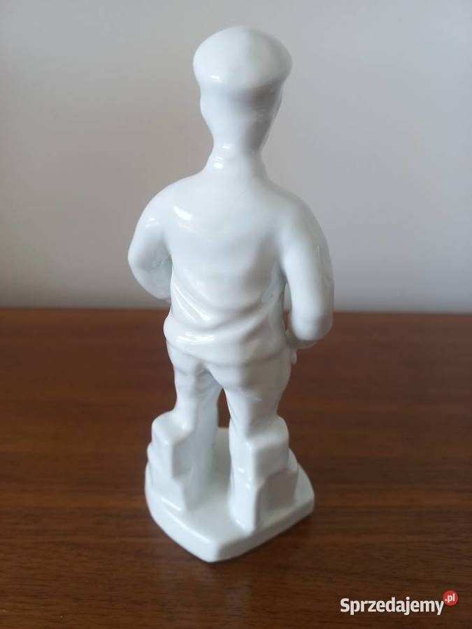 Figurka porcelanowa Murarz kujawsko-pomorskie