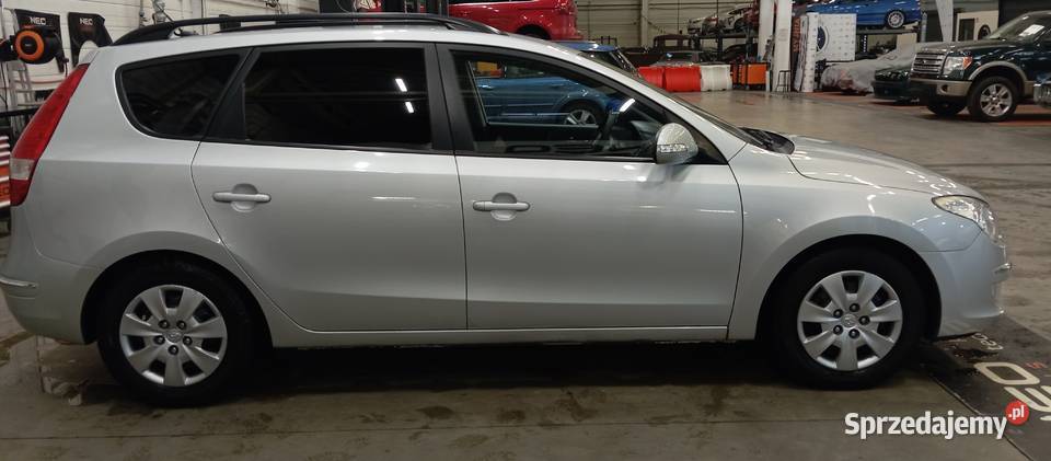 Hyundai i30 kombi bd stan oszczędny i30 mazowieckie Warszawa
