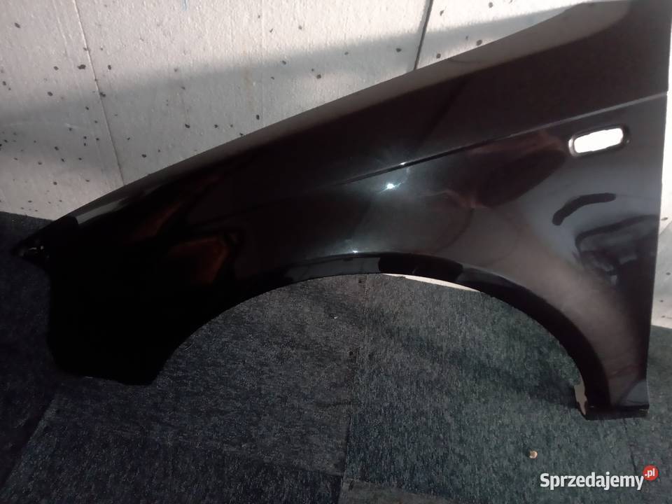 Audi A3 8P Błotnik przedni lewy LZ7L kod lakieru Rok produkcji 2004