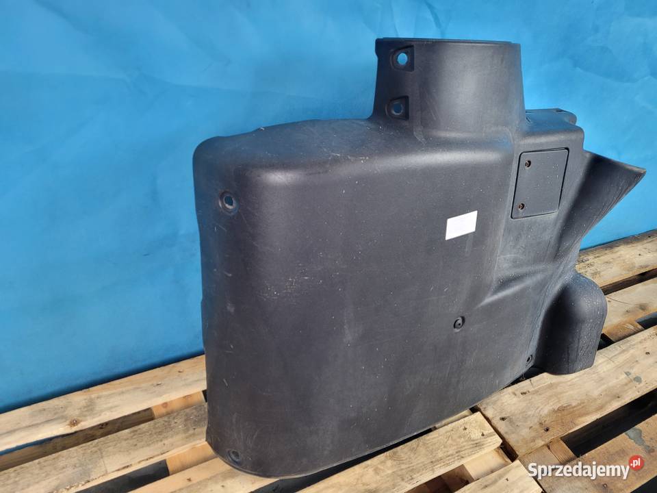 CASE IH PUMA 145 12r OBUDOWA TŁUMIKA WYDECHOWEGO Kolno