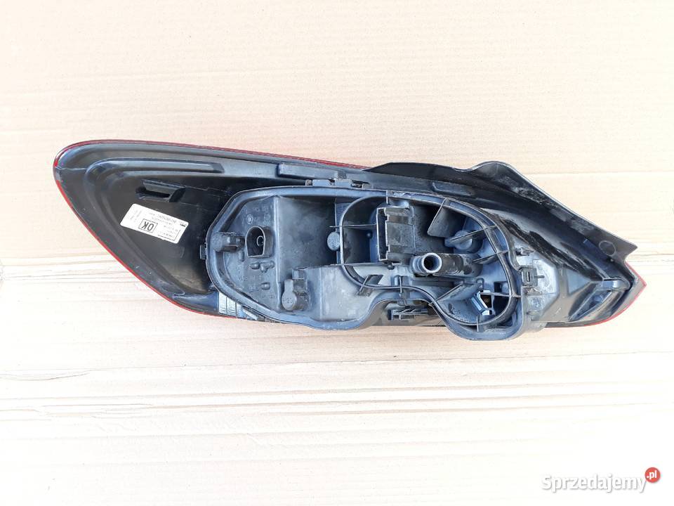 VW SCIROCCO LAMPA PRAWA TYLNA PRAWY TYŁ