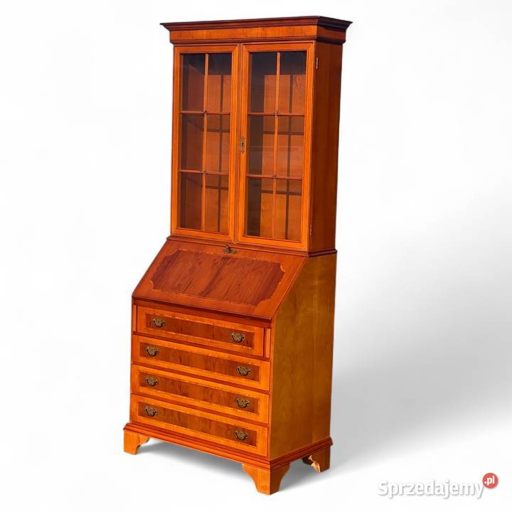 Sekretarzyk z witryną w angielskim stylu Meble Gryfice
