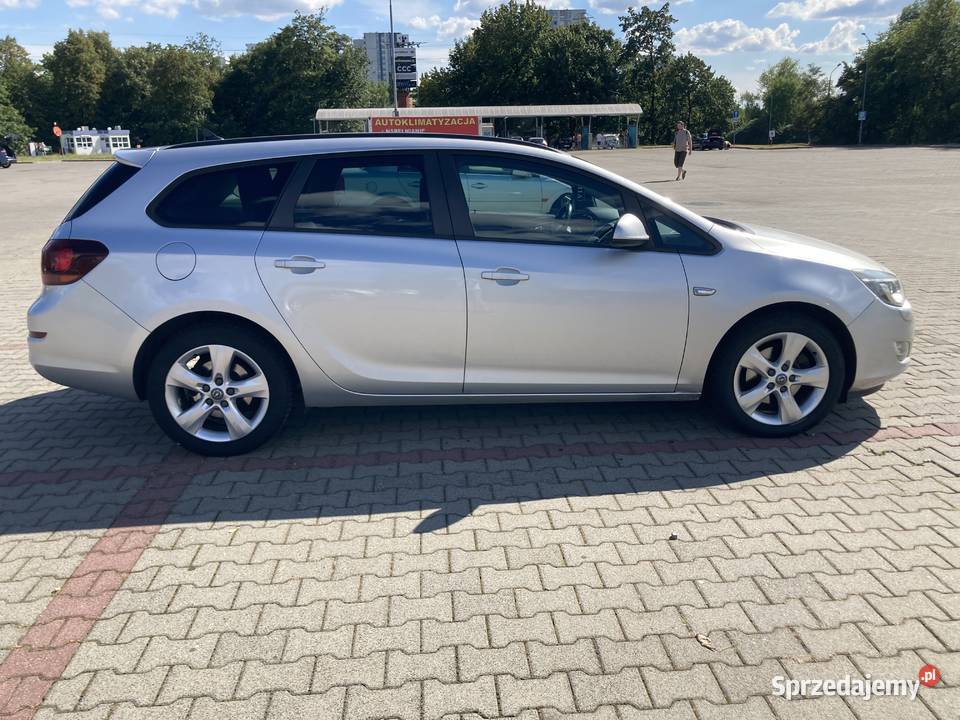 Wygląd Tapicerka Skurzana elektrochrom. lusterka boczne Chorzów