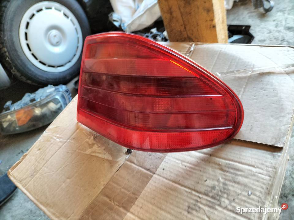 LAMPA PRAWY TYŁ MERCEDES W210 A2108201064
