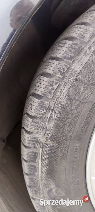 Felgi 15 z Oponami Polaris Zimowe 19565 Samochodowe