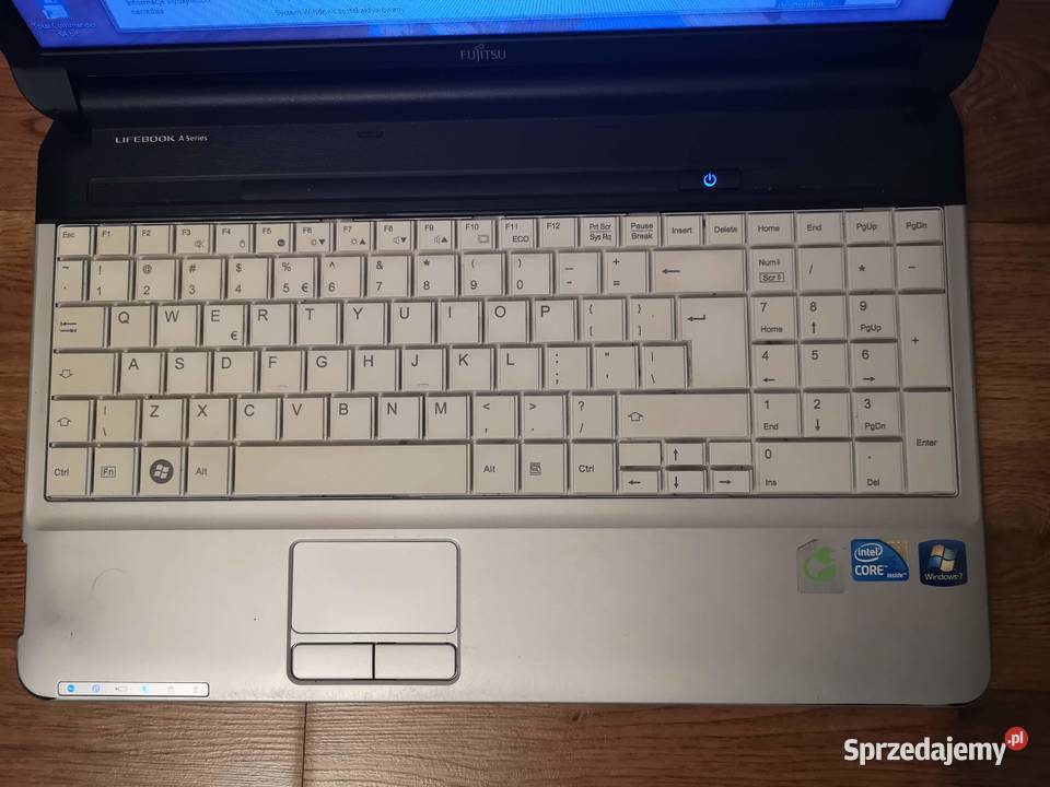 Fujitsu Lifebook A530 156 i5 253 GHz RAM 4GB 320
