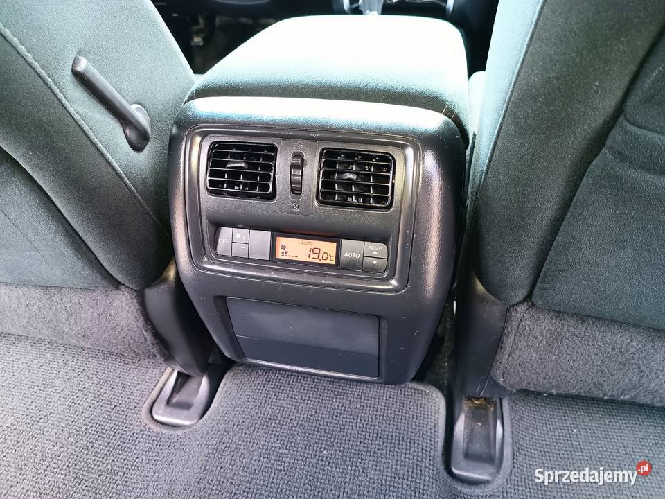 Nissan Pathainder 25 hybrid Łomianki