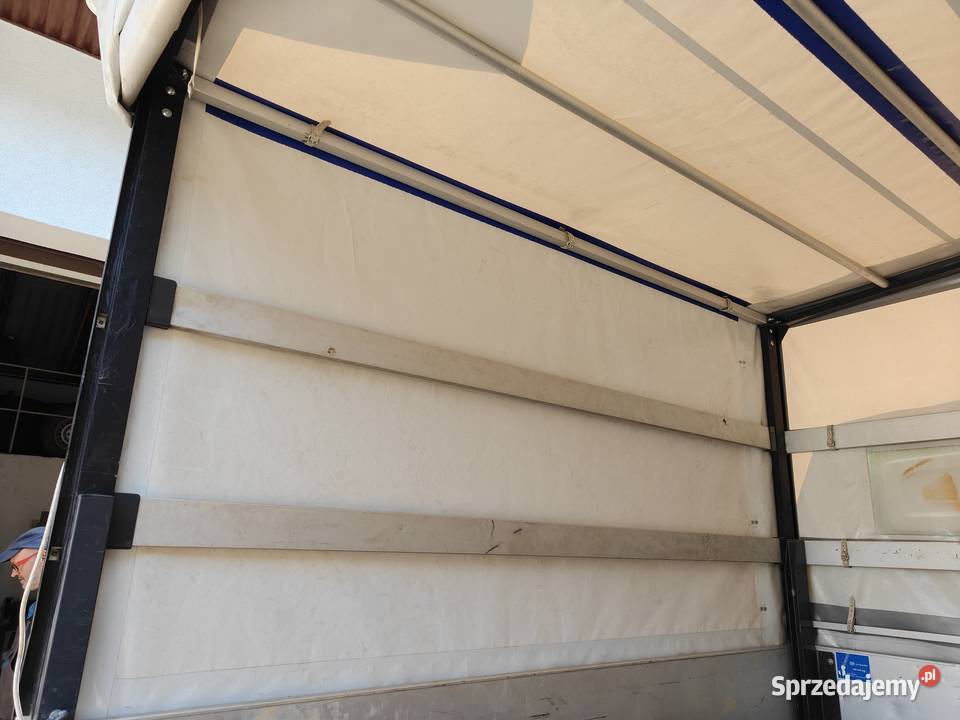 Plandeka ze stelażem Volkswagen Crafter 270 x