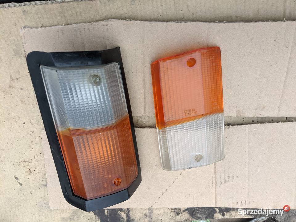 Fiat 125p kierunek pozycja lampa obrysowa lewa Stalowa Wola