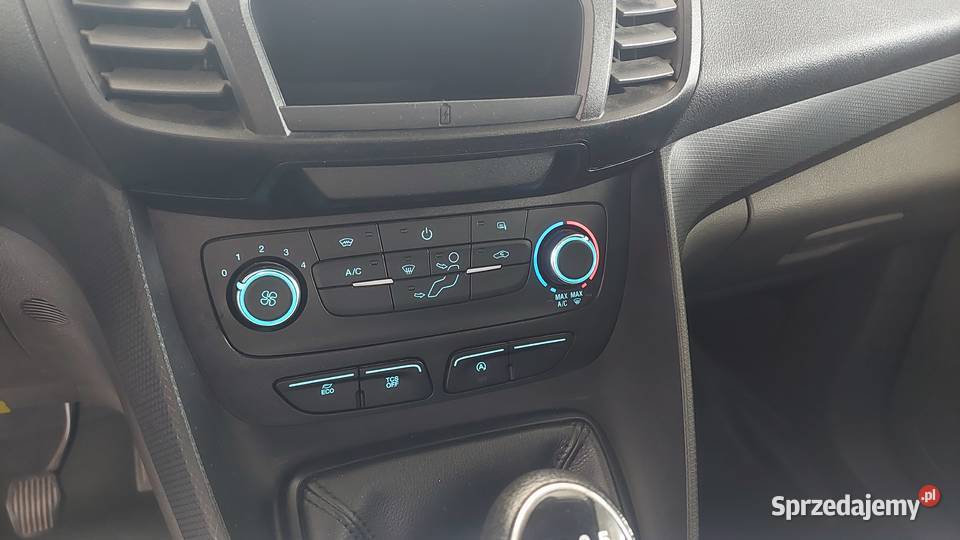 Ford transit connect 3 miejsca 15 tdci hak Krotoszyn