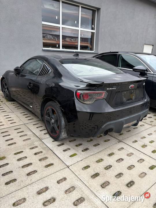Subaru brz uszkodzony