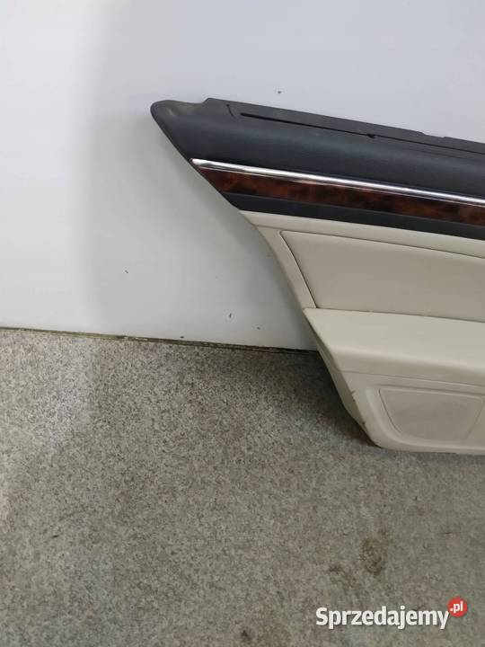 TAPICERKA BOCZEK LEWY PRAWY TYŁ SEDAN 3T KPL Tapicerki samochodowe