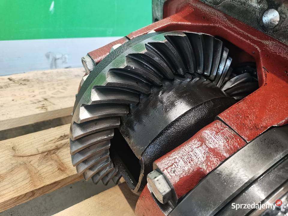 Holland TM Wałek ataku Koło talerzowe CNH 10X34 Wilkowo