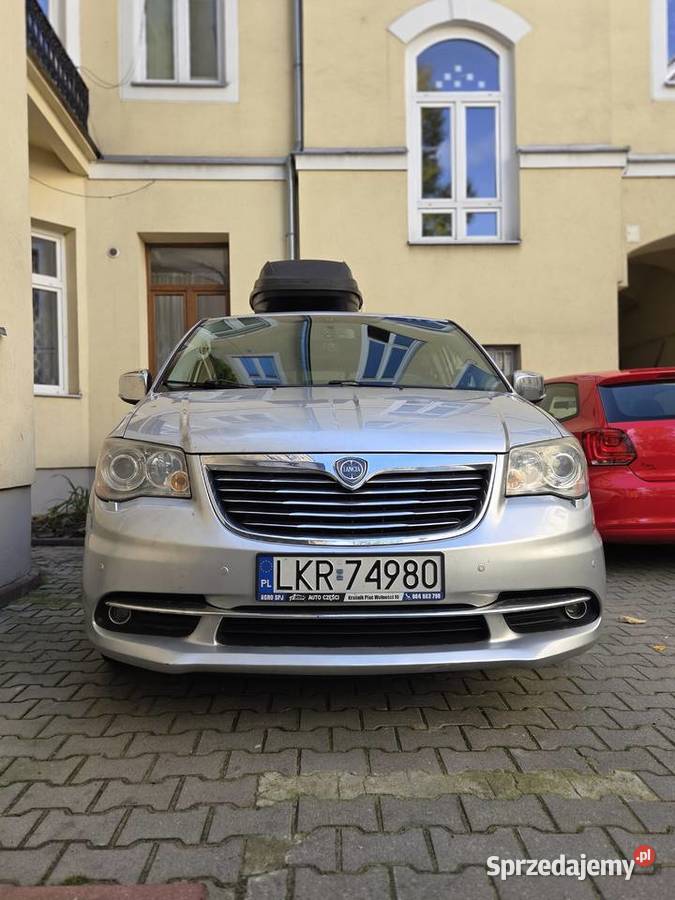 Lancia Voyager