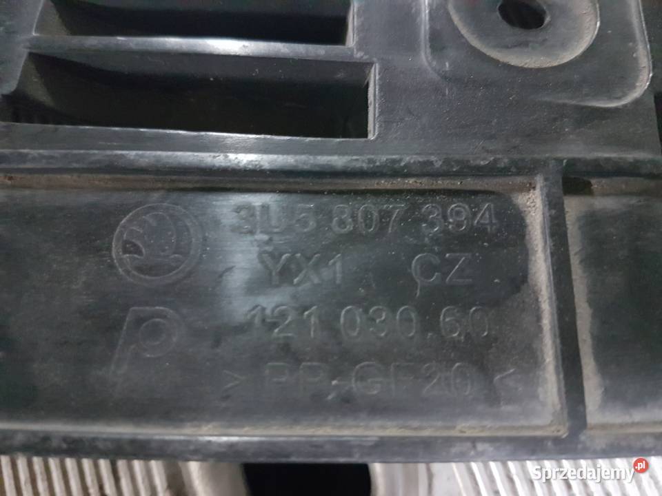 SKODA SUPERB I 2003 SLIZG ZDERZAKA TYL PRAWY Turek