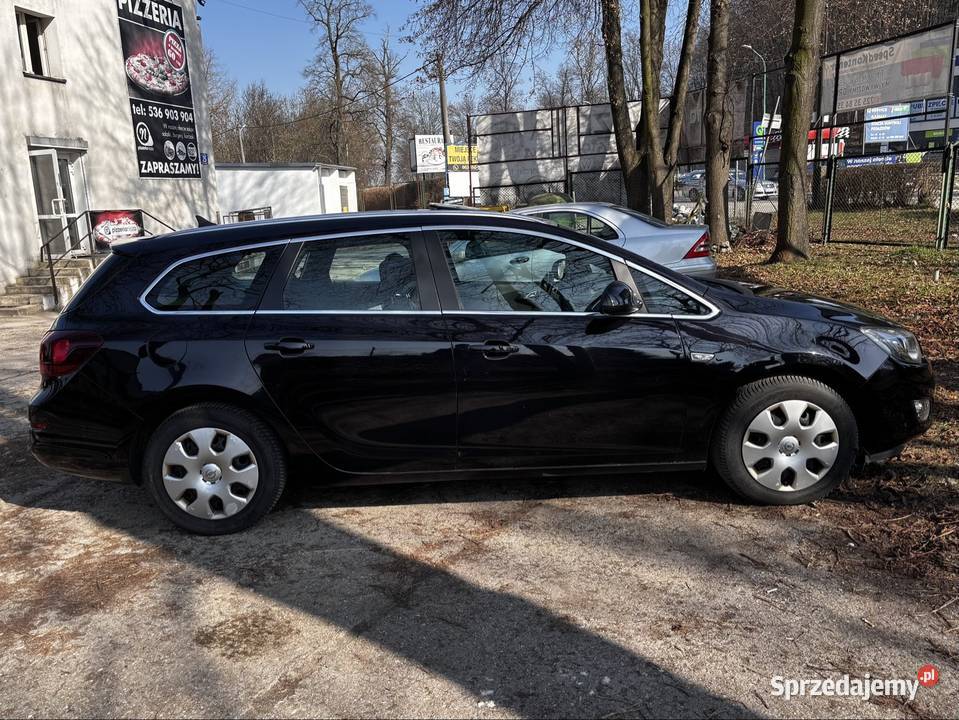 Opel Astra J Sports Tourer 17 CDTI 125 Wersja kurtyny powietrzne Złotoryja