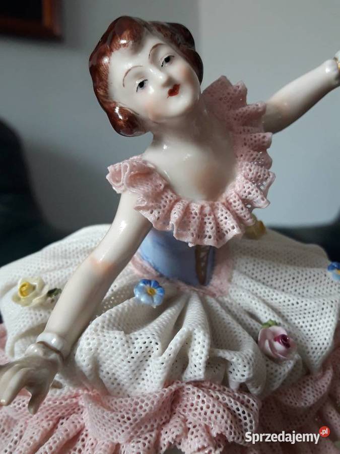VOLKSTEDT BALETNICA FIGURA KORONKI ANTYK Janów Lubelski sprzedam