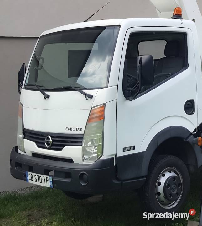 Części kabiny Nissan Cabstar i Renault Maxity śląskie