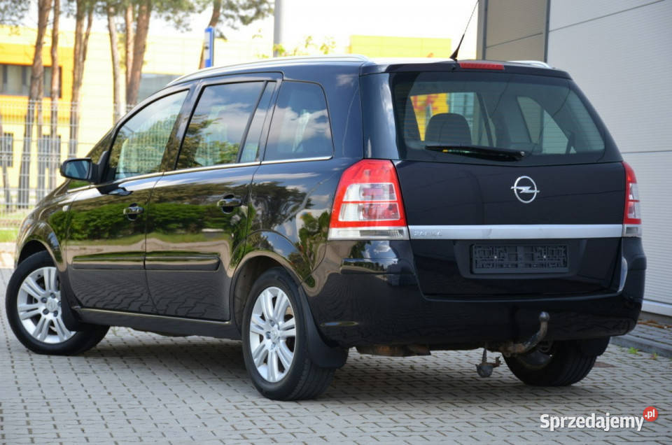 Opel Zafira Czarna Cosmo Opłacona 18i Lift Kutno