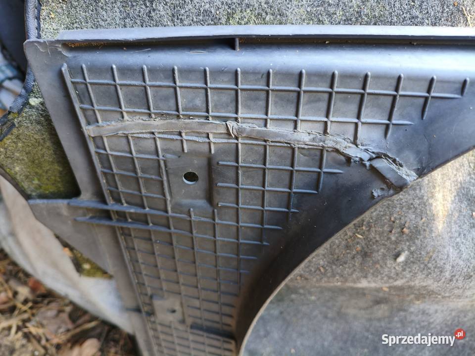 Mercedes W124 osłona chłodnicy tunel 30 diesel Skarżysko-Kamienna