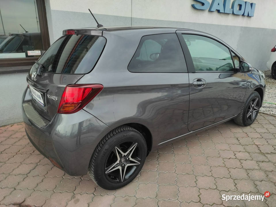 Toyota Yaris FL klima elszyby wielofunkcja org autoalarm Racibórz
